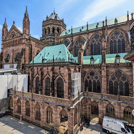Triplex Place De La Cathedrale Strasbourg Bagian luar foto
